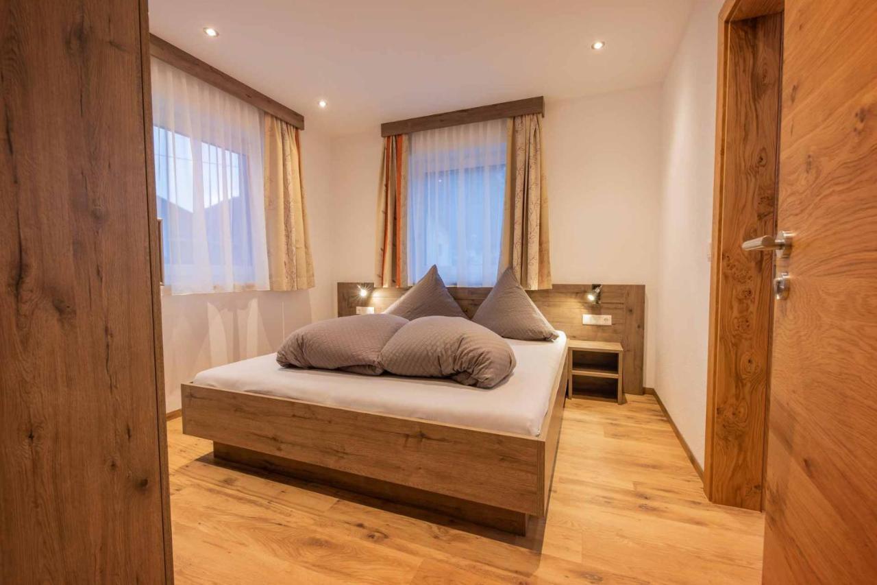 Ferienhaus Gipfelblick Нойштифт-им-Штубайталь Экстерьер фото