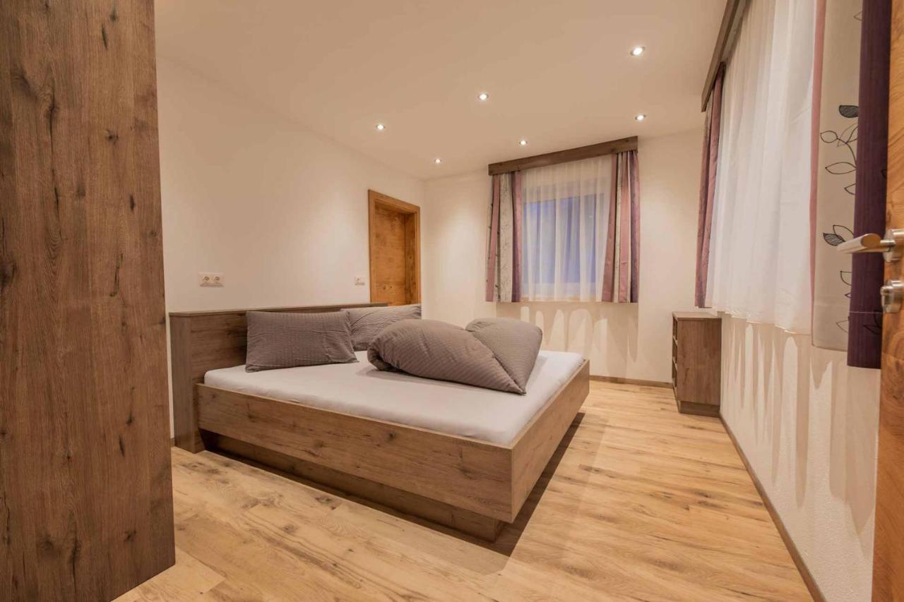 Ferienhaus Gipfelblick Нойштифт-им-Штубайталь Экстерьер фото